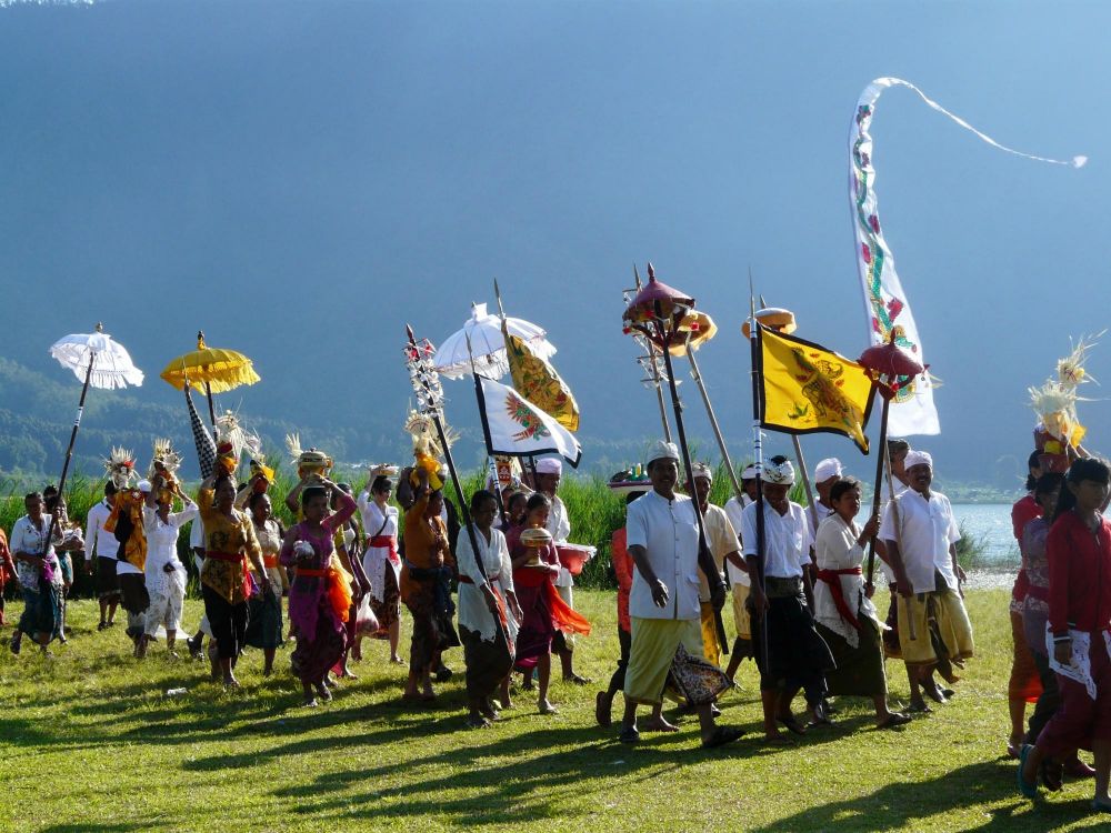 procession Balinaise