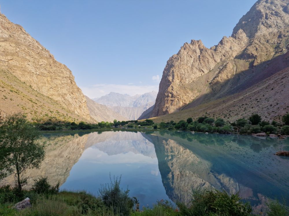 A Chadin dans la vallée de Jisev, côté Pamir  tadjik
