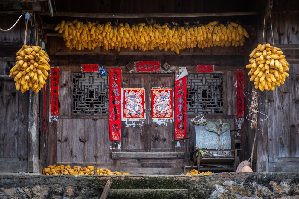 Séchage du maïs dans un village du Guizhou