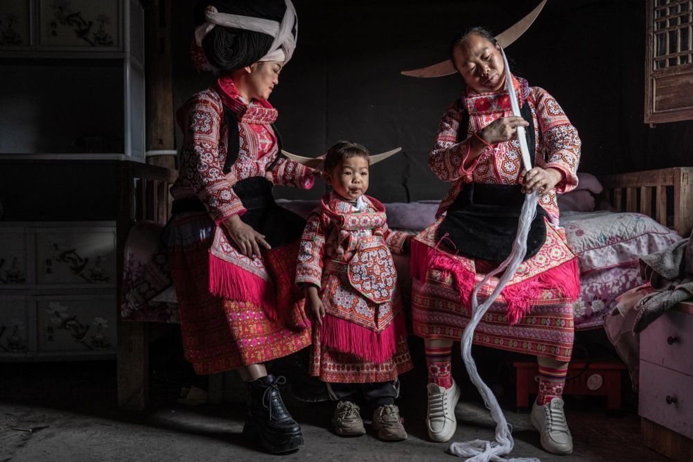 Miao à longue corne