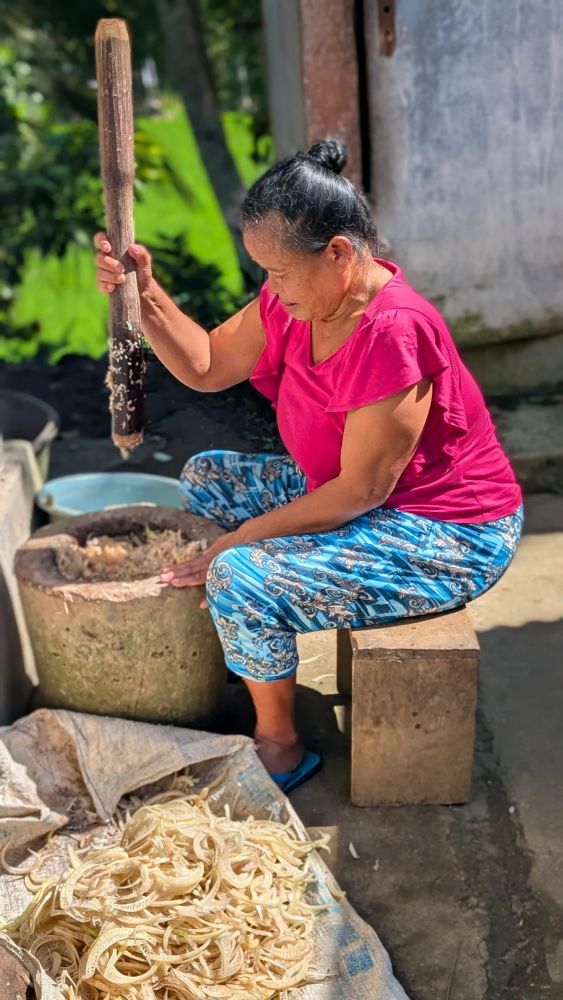 Scène de vie quotidienne à Bali