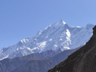 Jour 6 : trekking vers le camp de base du Rakapochi