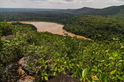 J1: Départ pour Bogota