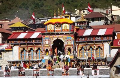 Jour 8- Fin du premier trek ; découvertes sacrées de Badrinath et du village de Mana