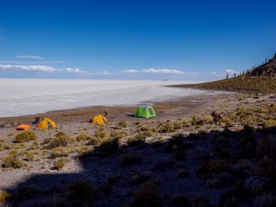 © Nicolas Fragiacomo - Bivouac au petit matin sur la Isla del Pescador Bivouac au petit matin sur la Isla del Pescador