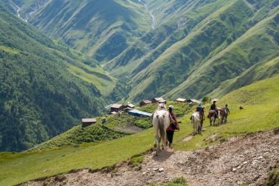 Jour 9 - Randonnée et rencontre au cœur de la Touchétie