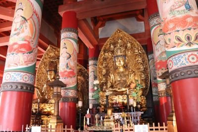 © Stéphanie Kergourlay - Jour 13 : Koyasan, vie monastique à l'écart de l'agitation Jour 13 : Koyasan, vie monastique à l'écart de l'agitation