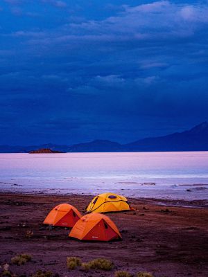 Notre bivouac, sur le salar d'Uyuni !