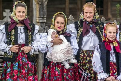 Jour 3 - Fête votive haute en couleurs, dans le Maramurès, et randonnée
