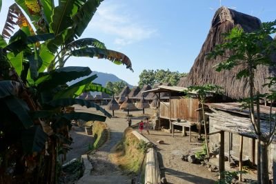 Jour 6 : Tololela - volcan Wao Muda - Aimere - Ruteng