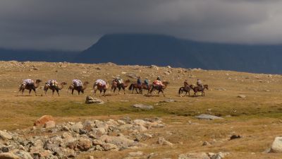 Le terrain devient montagneux