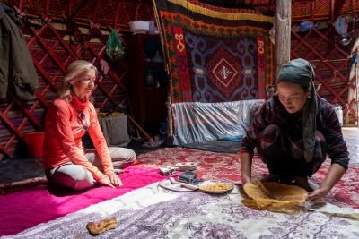 © Matthieu Reynier - Un trek sportif qui laisse la part belle aux rencontres avec les nomades Un trek sportif qui laisse la part belle aux rencontres avec les nomades