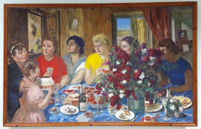 © SR - Œuvre  de l'époque d'avant garde russe au musée Savitskiy Œuvre  de l'époque d'avant garde russe au musée Savitskiy