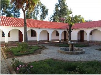 Le cloitre de l'ancien monastère de Chuquinapi