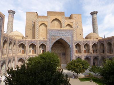 © Matthieu Libeer - La medersa du Registan de Samarcande... un must La medersa du Registan de Samarcande... un must