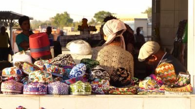 © Matthieu Libeer - Au marché du Siab à Samarcande Au marché du Siab à Samarcande