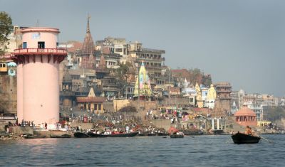 © Ysabelle Forest - Jour 13 : Grande ville sacrée de Varanasi (Bénarès) Jour 13 : Grande ville sacrée de Varanasi (Bénarès)