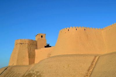 Le mur enceinte de la citadelle de Khiva