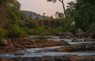 Jour 10 : Luang Prabang - Pakse - Bolovens - Phou Asa Jour 10 : Luang Prabang - Pakse - Bolovens - Phou Asa