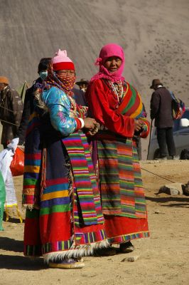 © Luis AZUA - Jour 23 : Route de Saga à Shigatse Jour 23 : Route de Saga à Shigatse