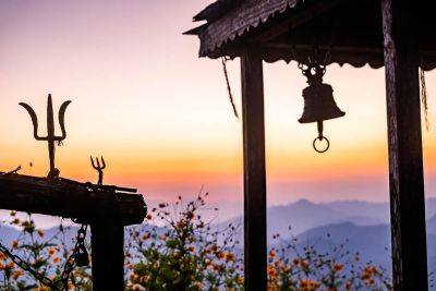Jour 8 : Route pour Bandipur et installation dans un hôtel historique avec vue imprenable sur l'Himalaya