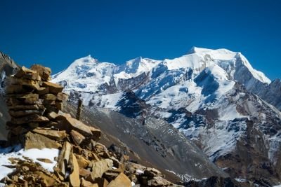Jour 17 : De Naar Phedi à Ngawal (3650m) par le Kang La (5300m)