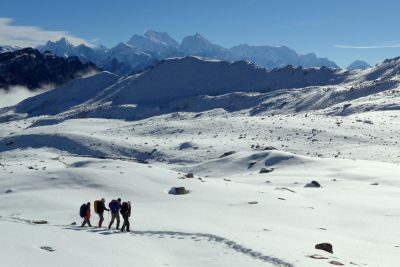 © Alexandre Ulcakar - Jour 12. Lhonak à Ghunsa (3460m) Jour 12. Lhonak à Ghunsa (3460m)