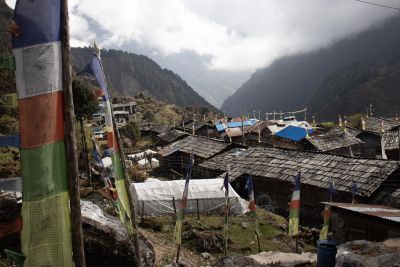 Jour 15. Langjong Kharka à Olangchungola (3270m)