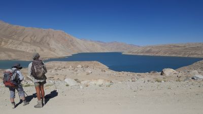 © Matthieu Libeer - Les abords du lac Yashikul Les abords du lac Yashikul