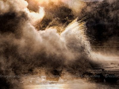 Ambiance mystique et explosive à l'âube aux Geysers du Tatio