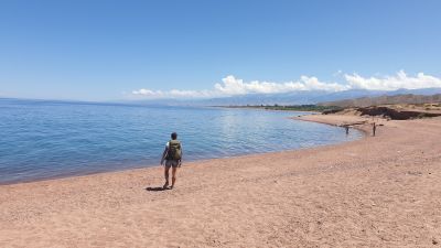 © Matthieu Libeer - Les belles plages au sud de l'Issyk Kul Les belles plages au sud de l'Issyk Kul