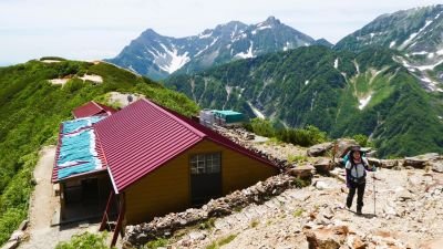 Jour 7 : Trek entre Nakabusa onsen et Enzanso (2704 m)