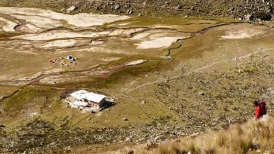 © Matthieu Libeer - Nous quittons notre refuge Nous quittons notre refuge