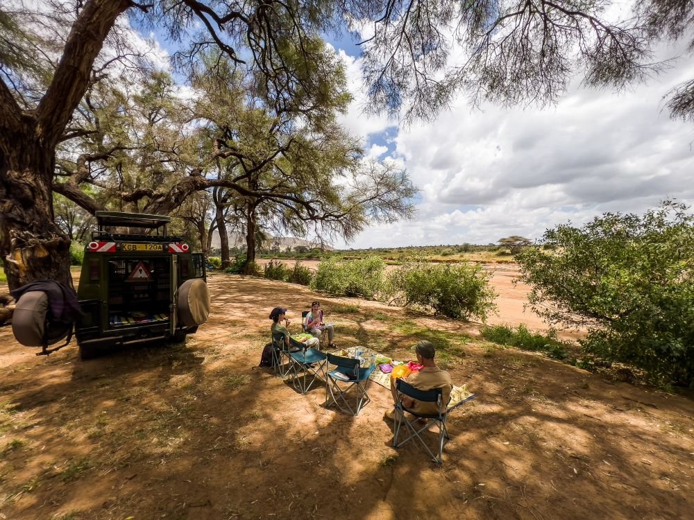 pause déjeuner au coeur de la savane au kenya - &copy; Sylvain Lefebvre