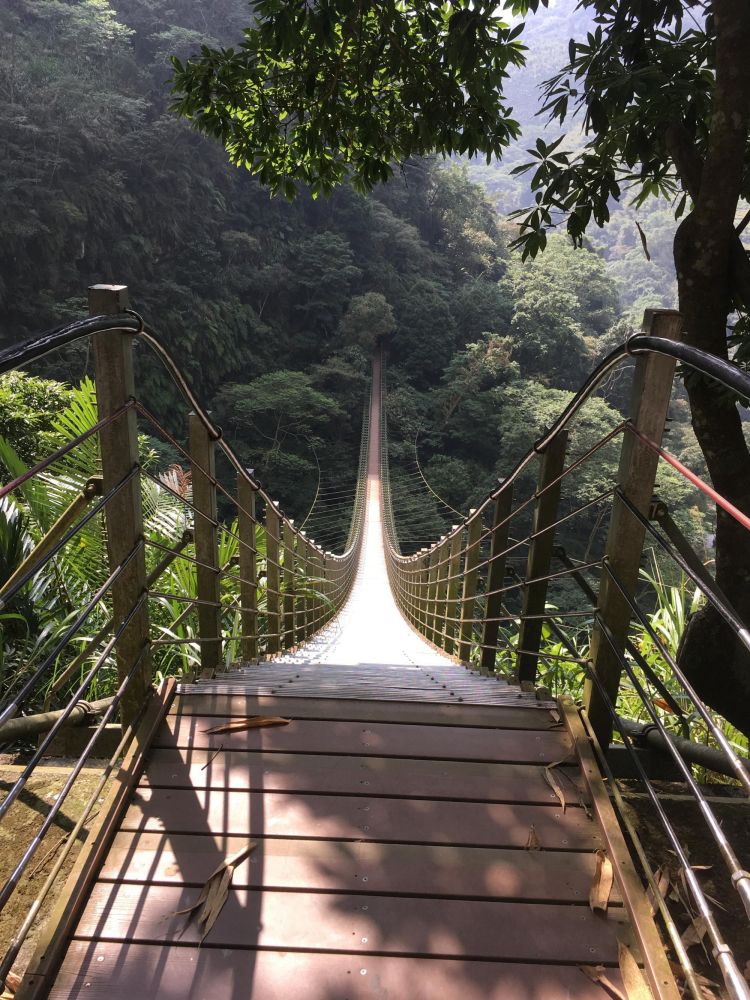 pont suspendu voyage à Taiwan - &copy; Stéphanie Kergourlay