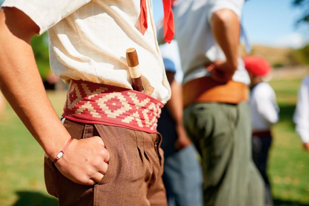details d'une tenue traditionnelle gaucho argentine - &copy; Tempura