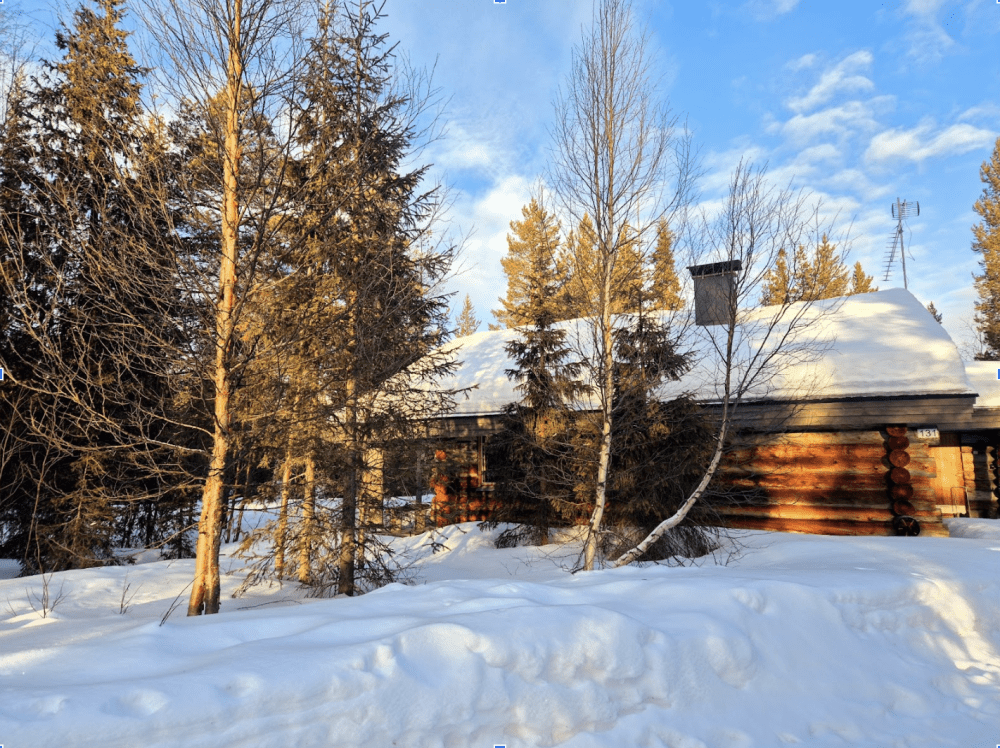 chalet traditionnel en rondin de bois en laponie - &copy; Ana Cacheira Poinson
