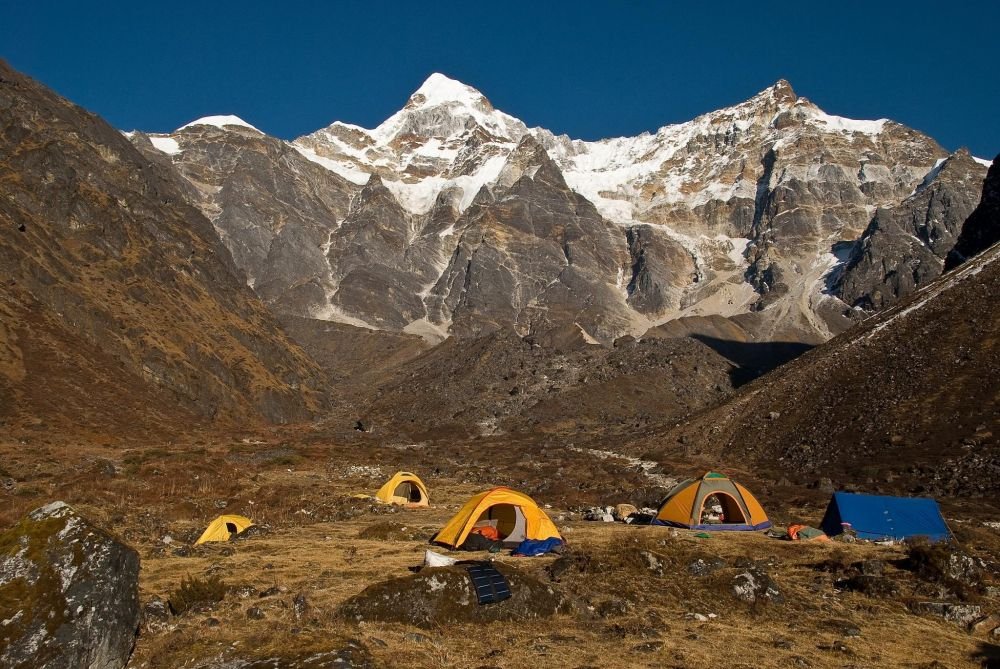 bivouac au coeur des sommets nepalais - &copy; Stéphanie Kergourlay