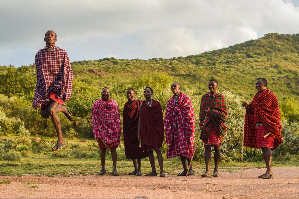 danse traditionnelle maasai, voyage famille au kenya - &copy; Sylvain Lefebvre