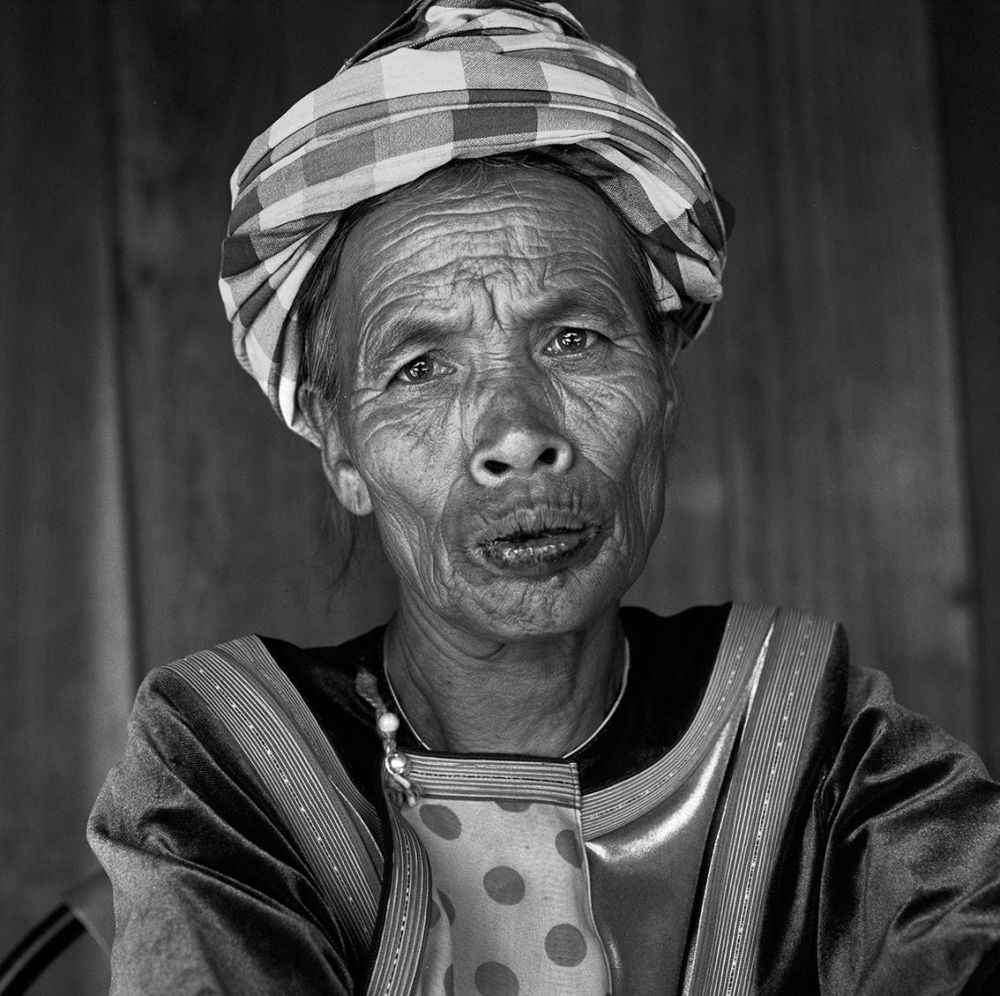 portrait d'une femme laotienne - &copy; Frédéric Dupont