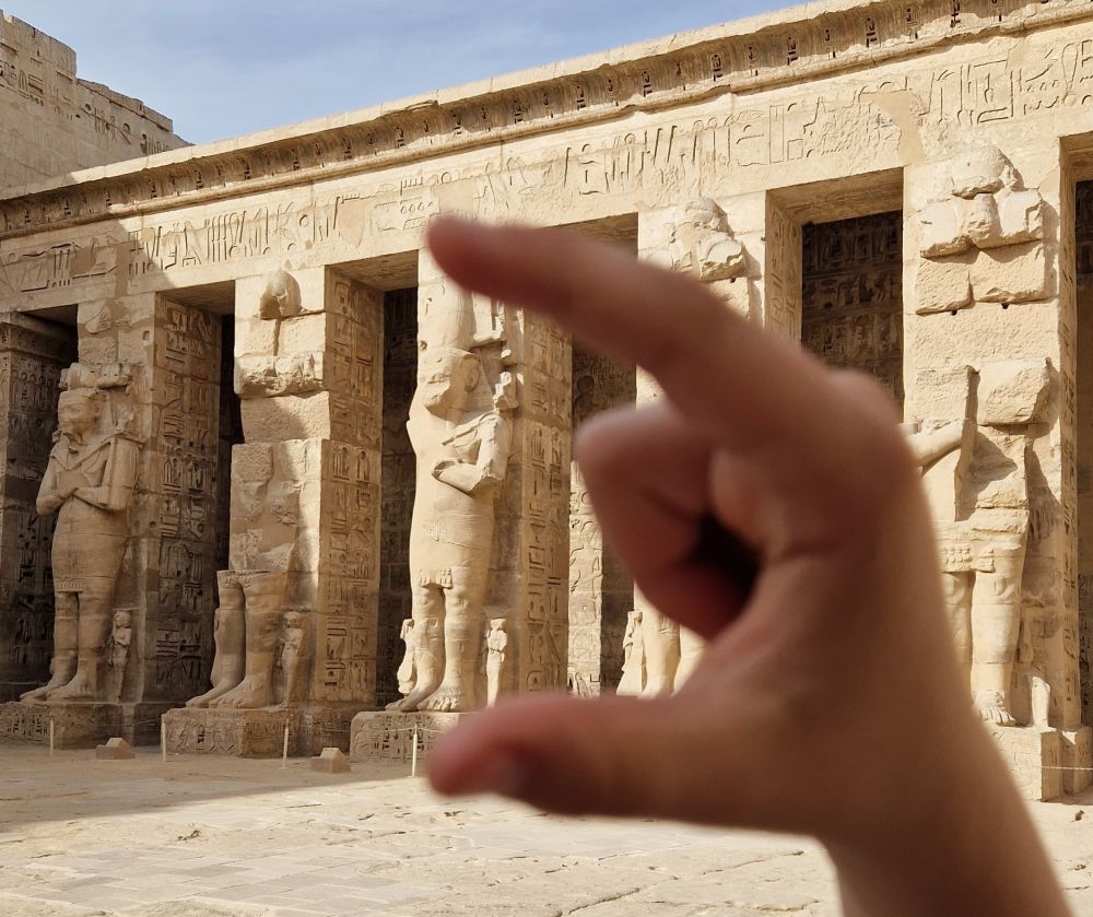 famille en voyage en Egypte - &copy; Ana Cacheira