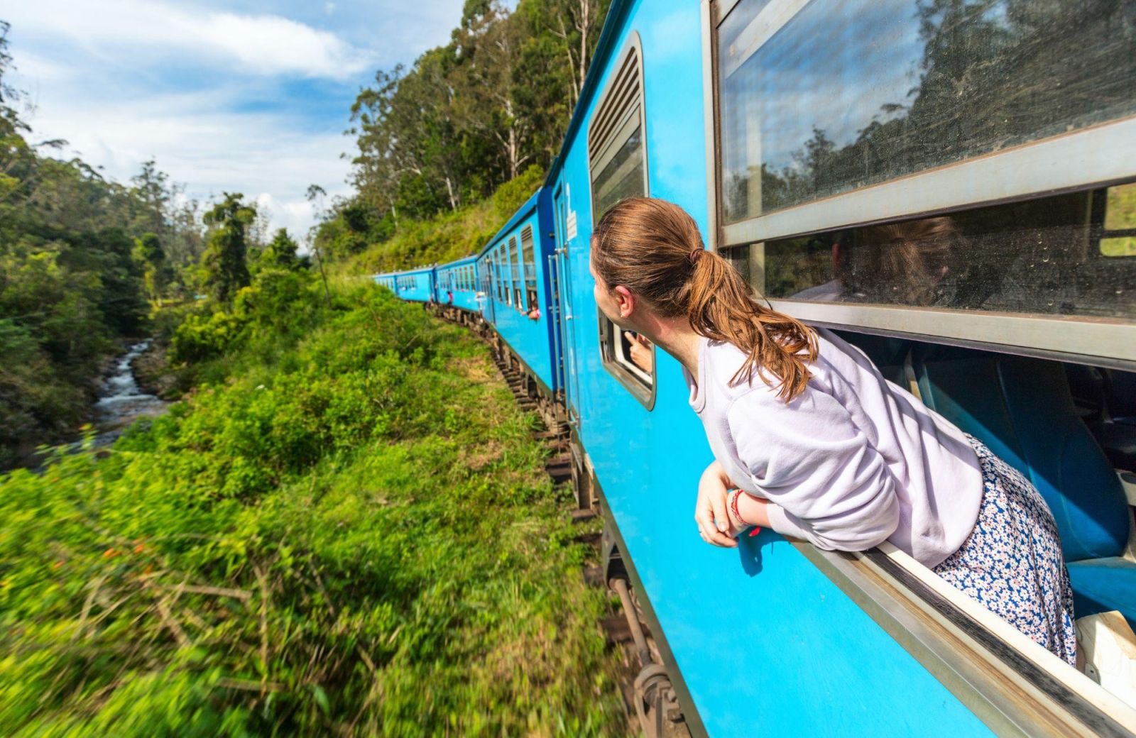 © blueorangestudio - Plages, Temples et Eléphants avec des yeux d'enfants train au Sri Lanka